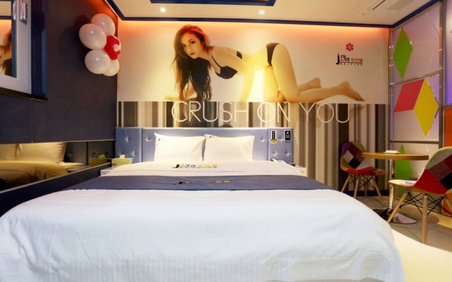 Donghae Luxury Java Self Check-in Motel
