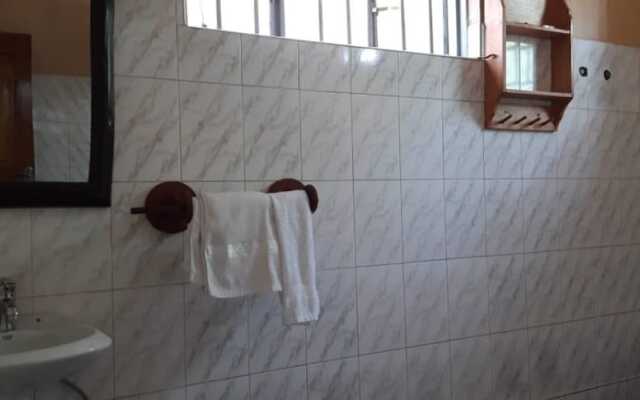 Rafiki Lodge Sipi