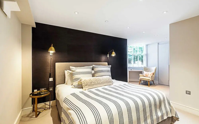 Pepys House: A Modern Touch of History