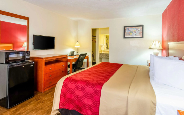 Econo Lodge Martinsville