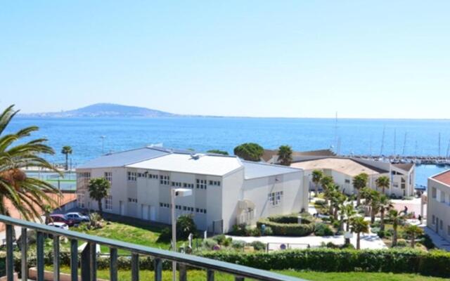 Appartement Mèze, 4 pièces, 6 personnes - FR-1-604-5