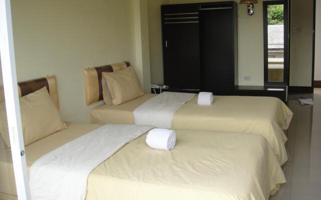 Baan Rim Khong Hotel