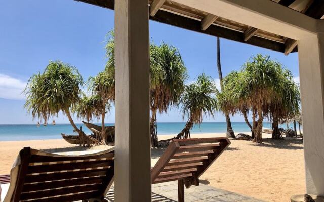 Moon Isle Beach Bunglow