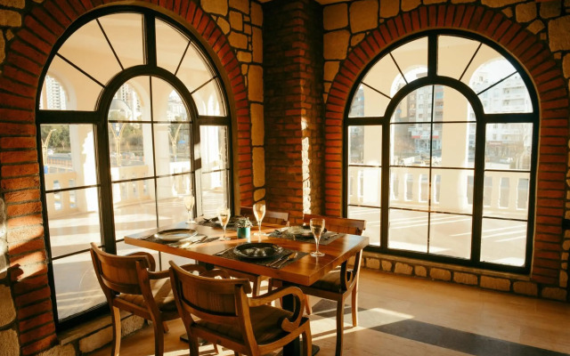 Raymar Mardin Hotels