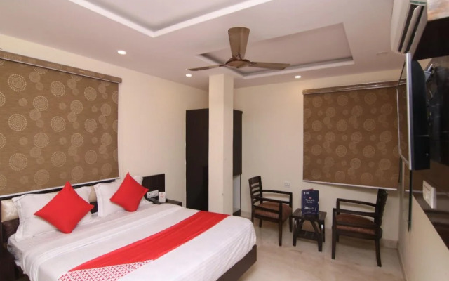 Gaurav Guest House by OYO