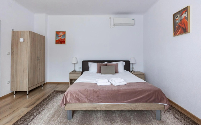 Salt Orchid Apartments