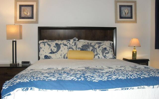 By The Sea Gulf View Deluxe Condo