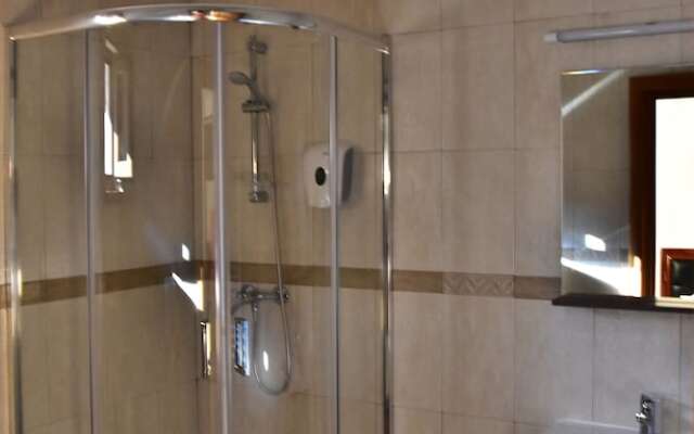 Hotel Ostrov