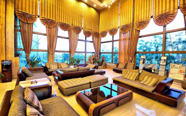 Vienna International Hotel Shandong Yantai FTA Jinshatan Xingyi Square
