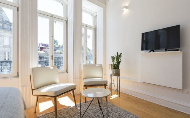 Tripas-Coração, São Bento Apartments