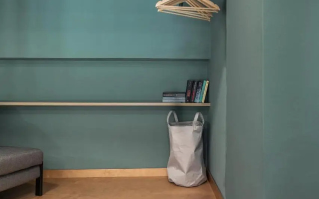 Urban loft I
