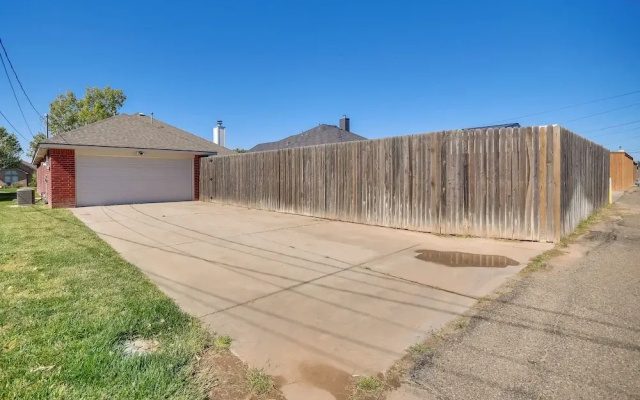 Pet-friendly Amarillo Home: 5 Mi to Downtown!