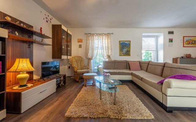 Stunning Apartment in Zaton With 1 Bedrooms and Wifi