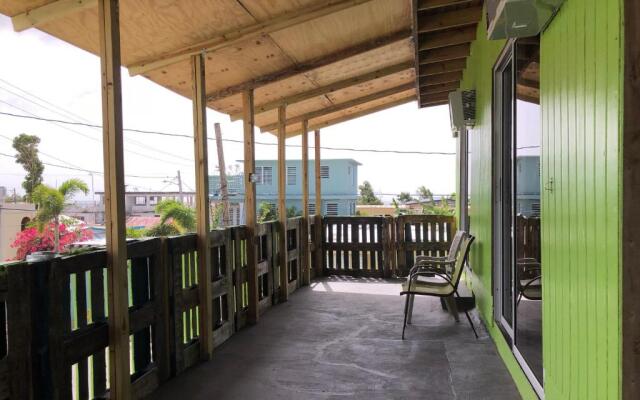 Vieques Hostel Good Vibe House