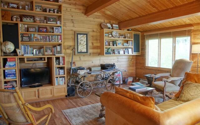 Field And Stream 4 Bedroom Home