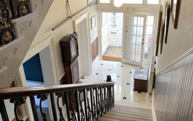 Aberley House