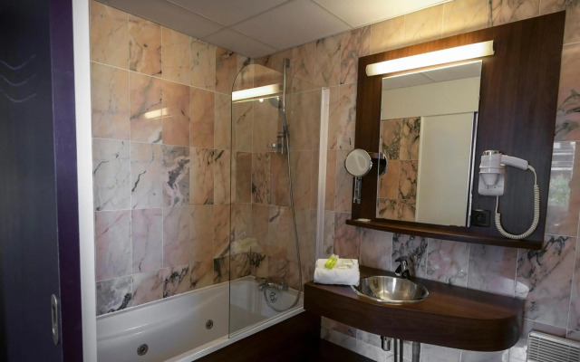 Brit Hotel Rennes - Le Castel