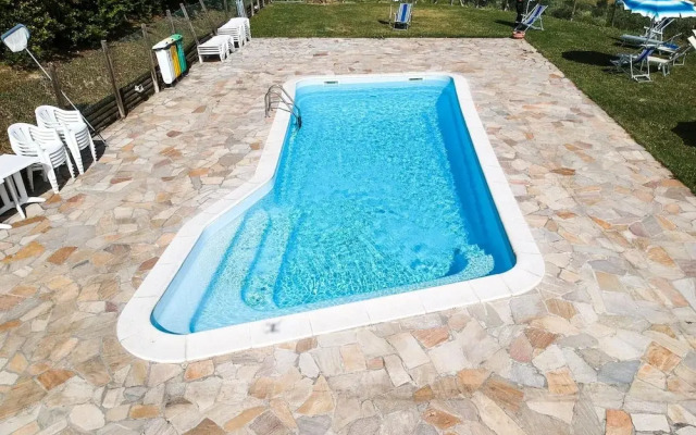 Apartment With Shared Pool