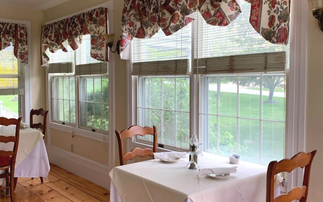 Youngtown Inn & Restaurant