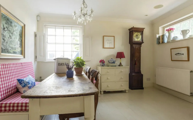 Kynance Place by Onefinestay