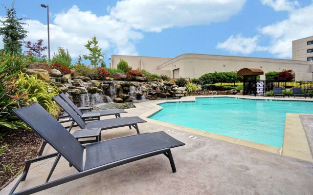 DoubleTree by Hilton Hotel Pleasanton at the Club