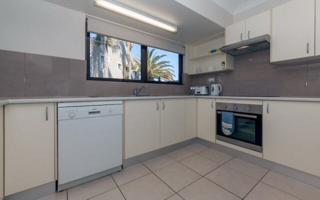 Carindale, Unit 16/19-23 Dowling Street