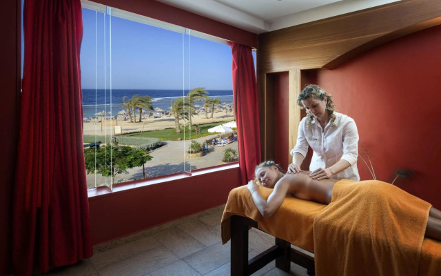 Concorde Moreen Beach Resort & Spa