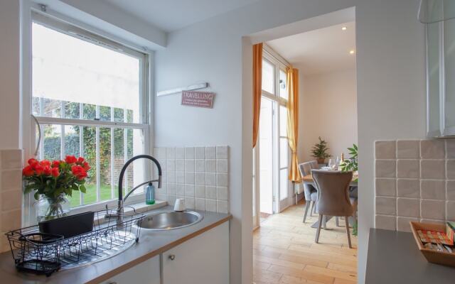 3 bed House Camberwell With Private Garden