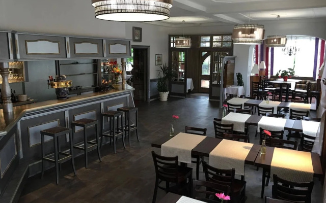 Hotel Restaurant Le Bristol
