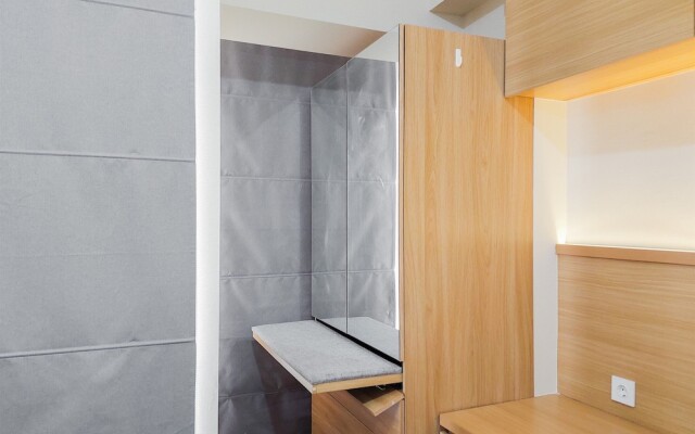 Comfortable Studio Apartment At M-Town Residence