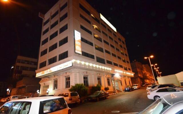 Al Barraq Hotel