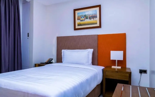 Canary Hotel