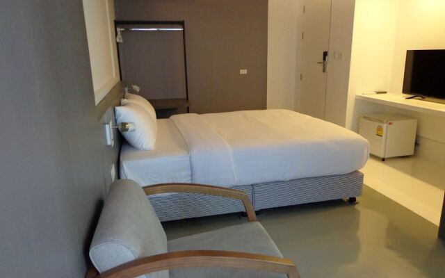 Silom Studios