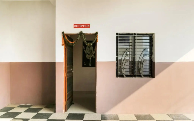 Hotel Pritesh Inn by OYO Rooms