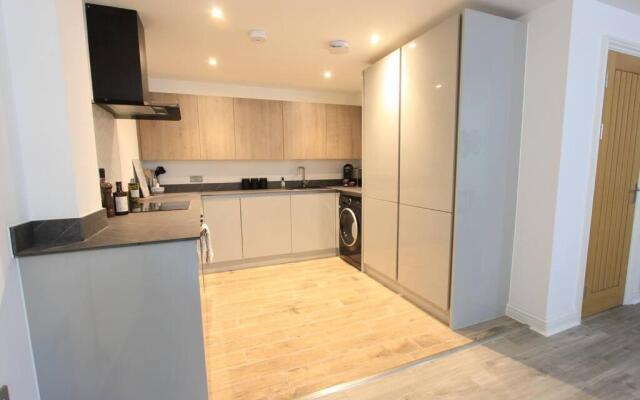Cabot Mews Apartment 2