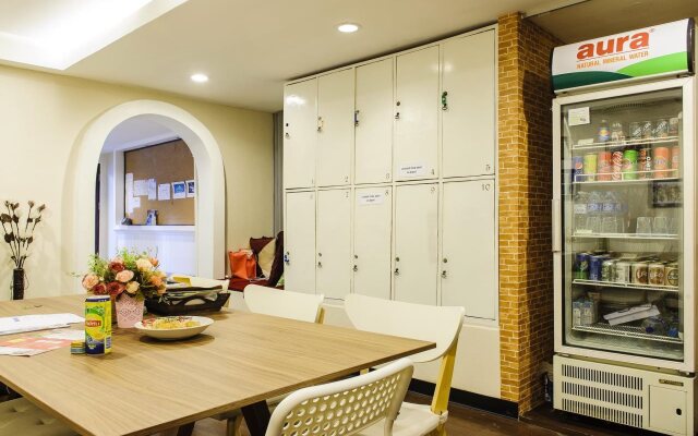 I-Sleep Silom Hostel