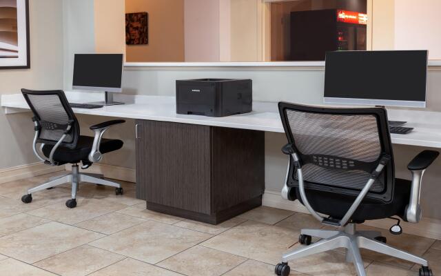 Candlewood Suites Athens by IHG