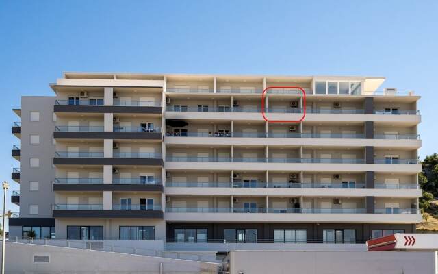 A1 - Modern apt With the Terrace & sea View