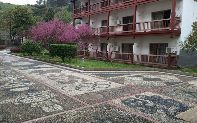 Pipaxi Hotel