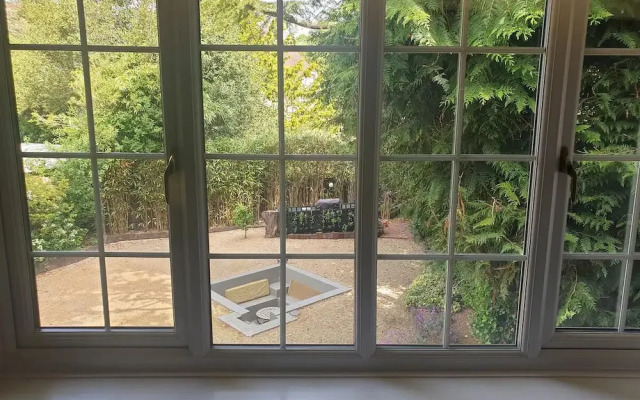 Little Robin Gate
