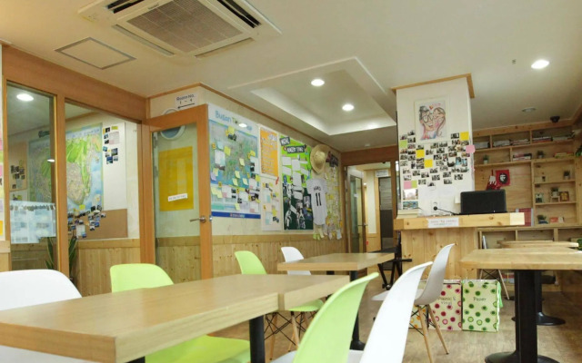 Hi Korea Guest House - Hostel, Caters to Women