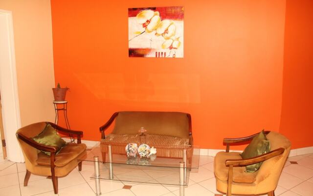 Borrowdale Ground Floor with Poolview