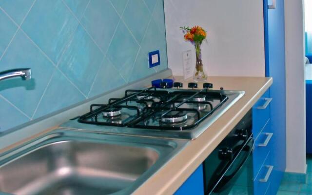 Santa Tecla Apartments