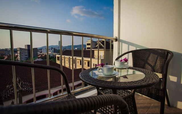 Mochic Residence Nanai