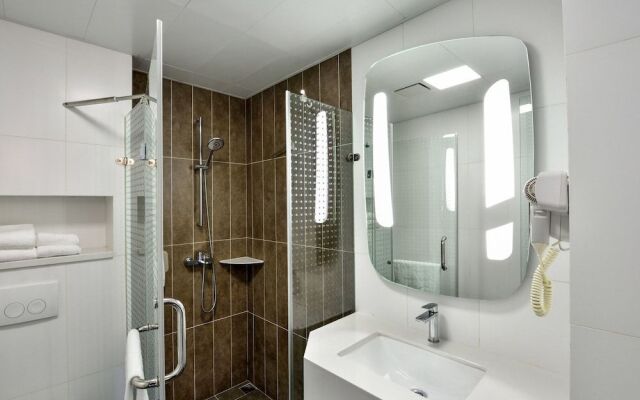 Ibis Lianyungang Suning Plaza