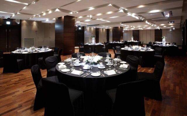 The Classic 500 Pentaz Executive Residence