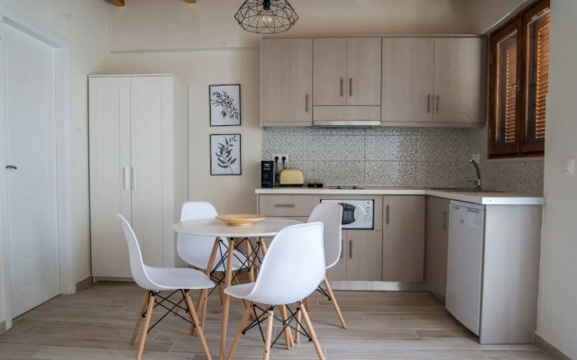 AELIA Apartments-Old Port Chania