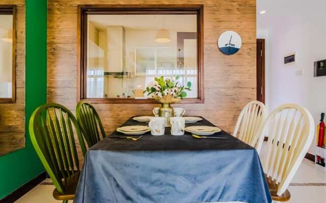 Locals Boutique Apartment Huafa Plaza 16