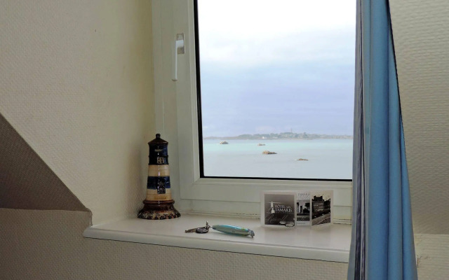 Hôtel Aux Tamaris - Vue Mer