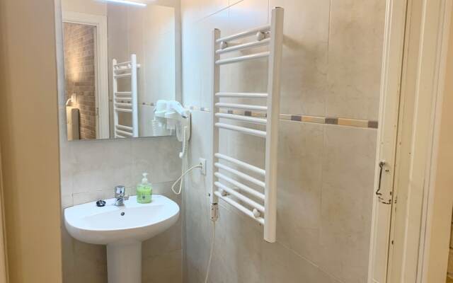 Yellow Centro La Latina Plaza Mayor